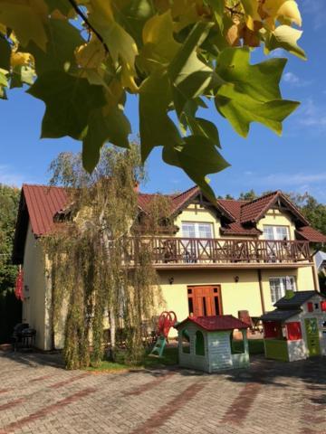 Pokoje Pod Kasztanami Jantar Extérieur photo